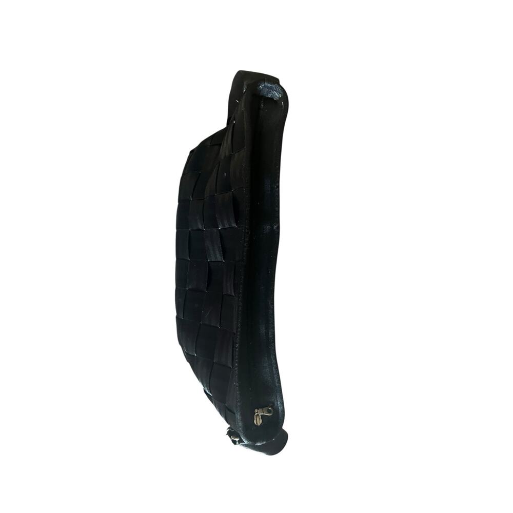 Harvey’s Seatbelt Black Bag - Picture 3 of 8